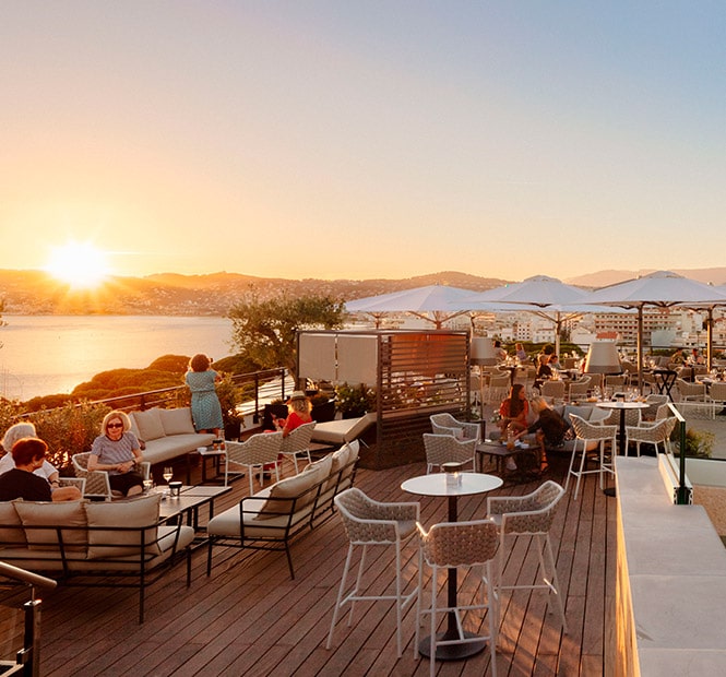 Lounge Bar und Restaurant am Cap Antibes : Das Quinto Cielo